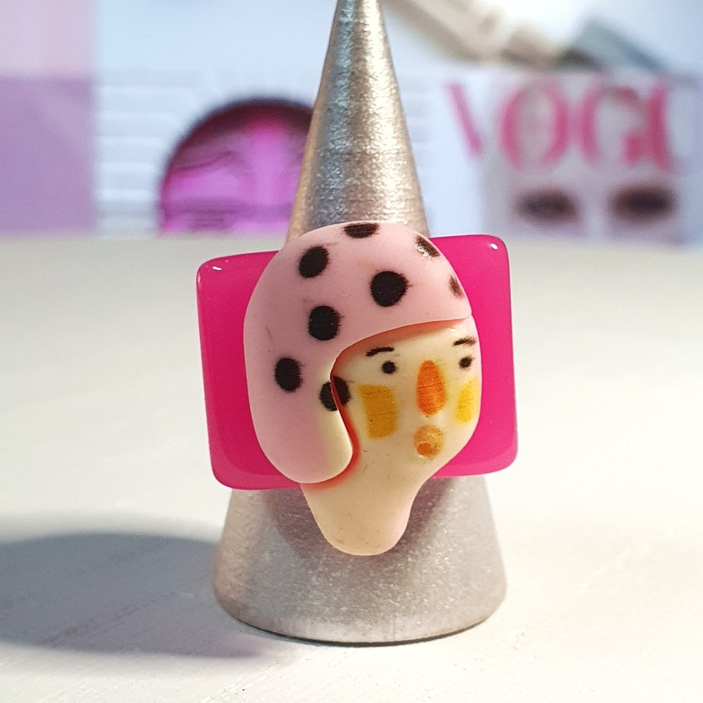 Retro Pink Lady Resin Ring Size 7